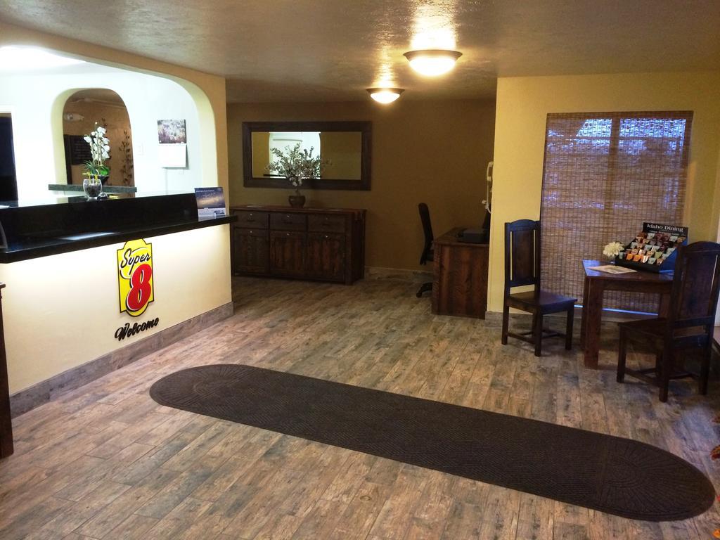 Super 8 By Wyndham Idaho Falls Esterno foto