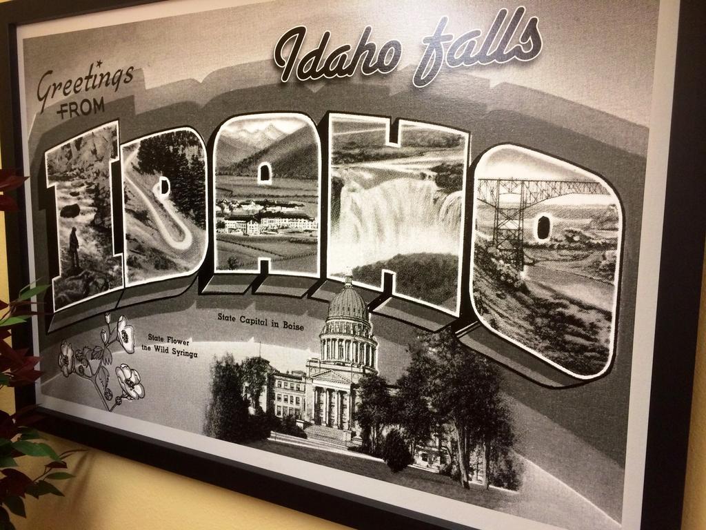 Super 8 By Wyndham Idaho Falls Esterno foto