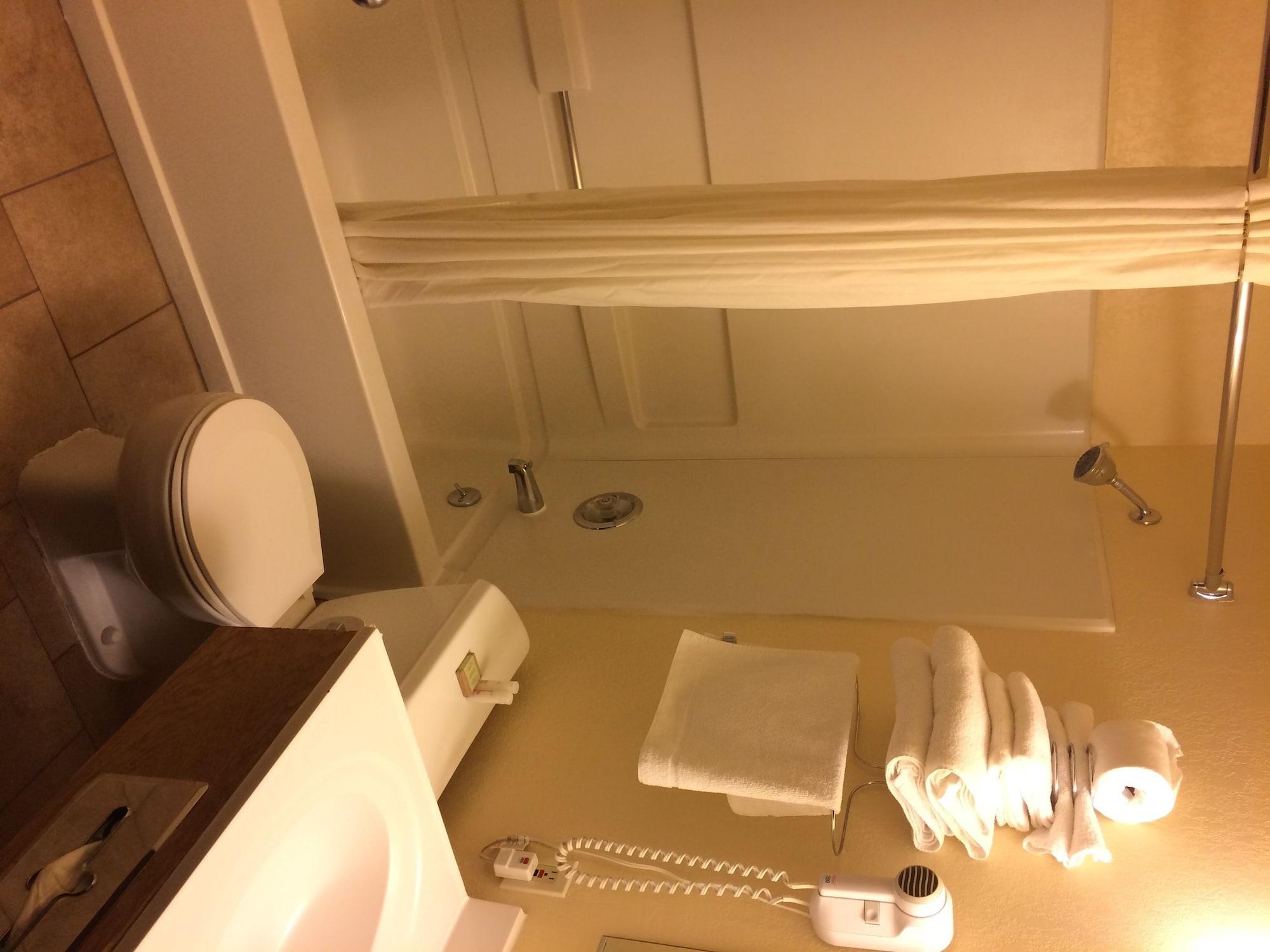 Super 8 By Wyndham Idaho Falls Esterno foto