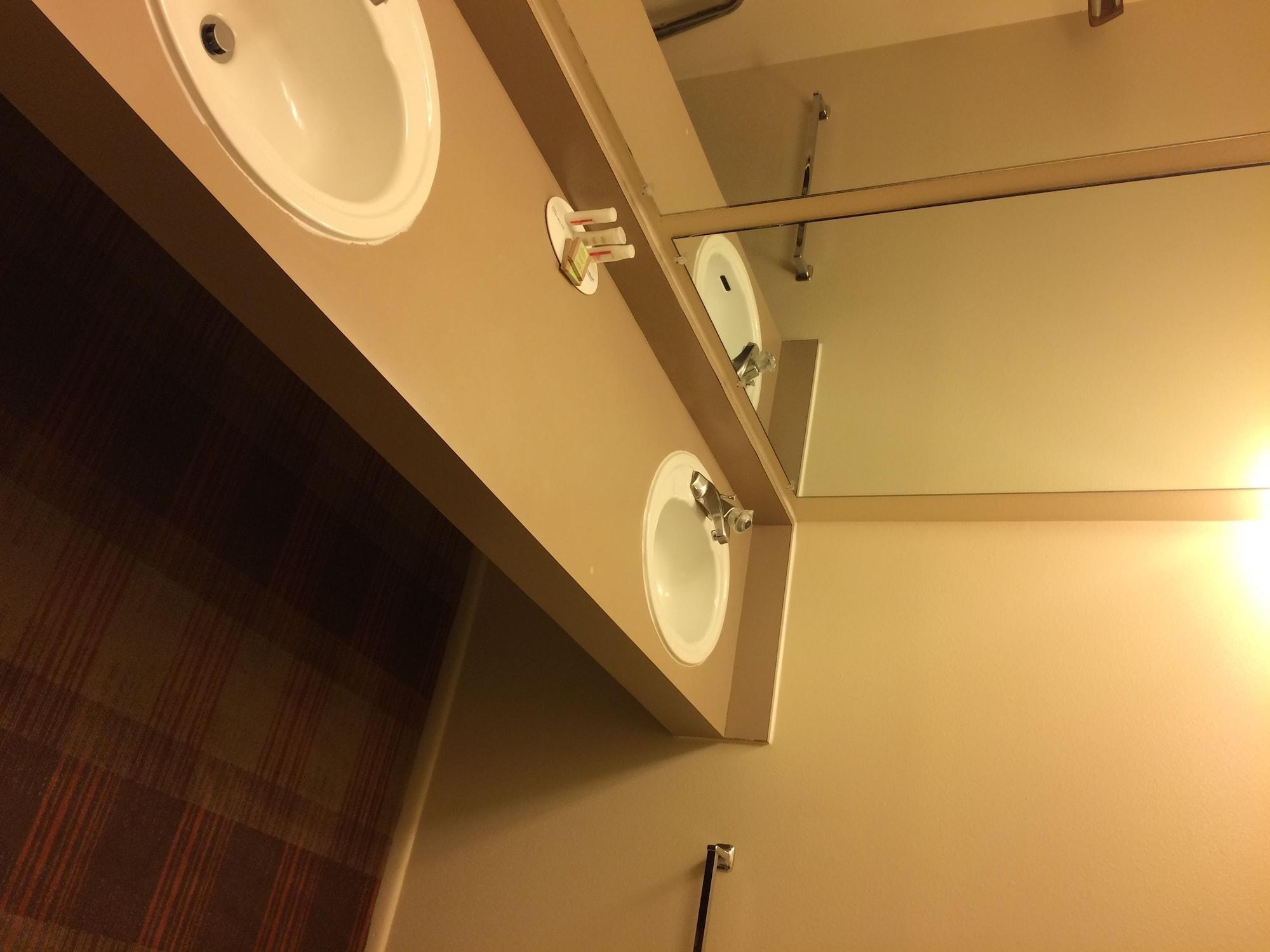 Super 8 By Wyndham Idaho Falls Esterno foto