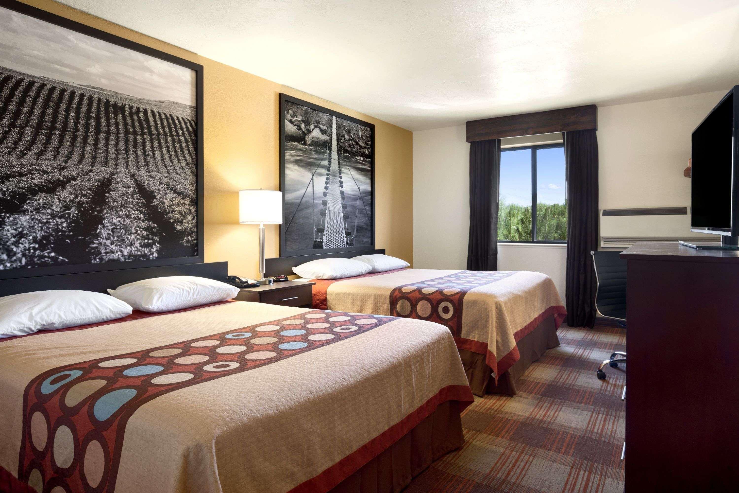 Super 8 By Wyndham Idaho Falls Esterno foto